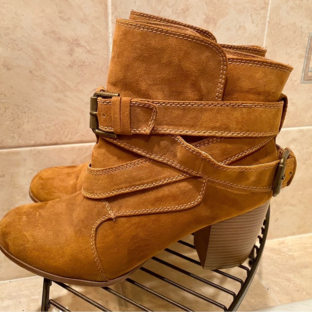 American Eagle Faux Suede Buckle Ankle Heeled Booties